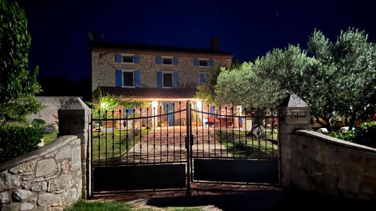 Farmhouse Cubani บาเล ภายนอก รูปภาพ